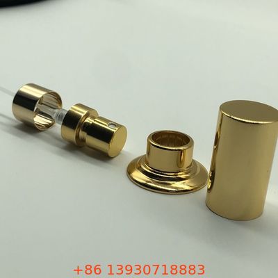 La pompa per profumi progettata con maestria per un'azione sublime e liscia per un profumo squisito