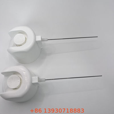 Tappo aerosol con tubo di prolunga per applicazioni di spruzzatura di precisione