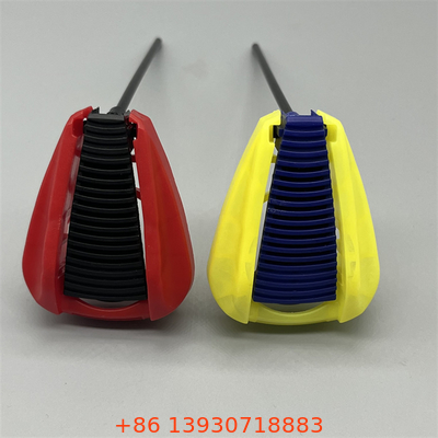 Spruzzatore pieghevole e retrattile versatile per proprietari di case e per uso commerciale con maniglia ergonomica e meccanismo di rilascio rapido