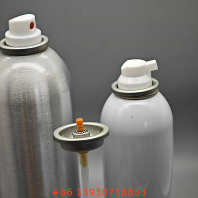 Valvola versatile per schiuma da barba per prodotti di toelettatura multiuso con flusso regolabile e ampia compatibilità