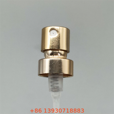 Elegante pompa per profumi per collezioni di profumi d'epoca con estetica classica e funzionamento fluido