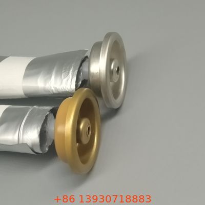 Sistemi aerosol femminili da un pollice per la protezione delle formule sensibili