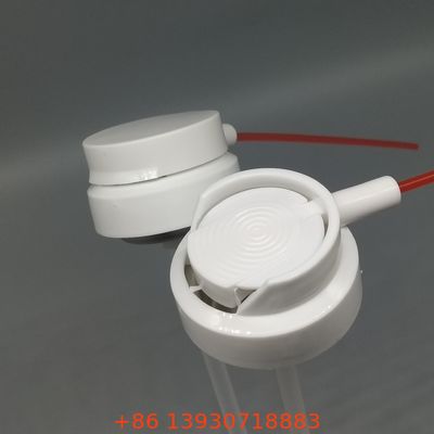 Valvola lubrificante WD-40 di precisione per macchinari industriali e manutenzione professionale con ugello anti-intasamento