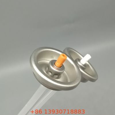 Valvola lubrificante WD-40 facile da usare per diverse applicazioni automobilistiche e fai-da-te con ugello di controllo di precisione