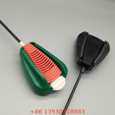 Attuatore di aerosol con cannuccia a lunga estensione per una precisione di spruzzatura mirata