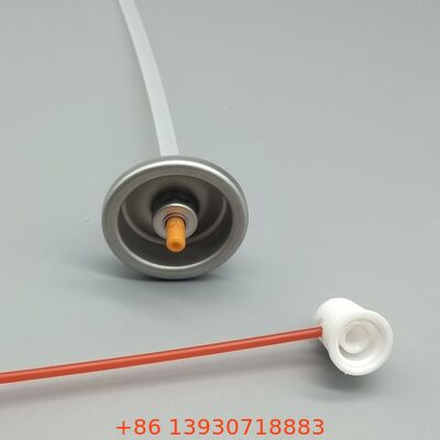 Valvola e attivatore aerosol per la pulizia professionale del carburatore per marchi di cura del motore