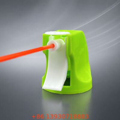 Spruzzatore di accensione aerosol con ugello regolabile e tubo di estensione per applicazioni resistenti alle perdite