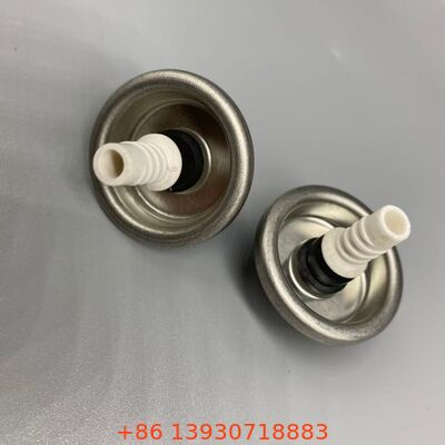 Valvola spray per schiuma PU con stelo lungo e ugello resistente all'intasamento ad alta pressione per schiuma ad alta densità